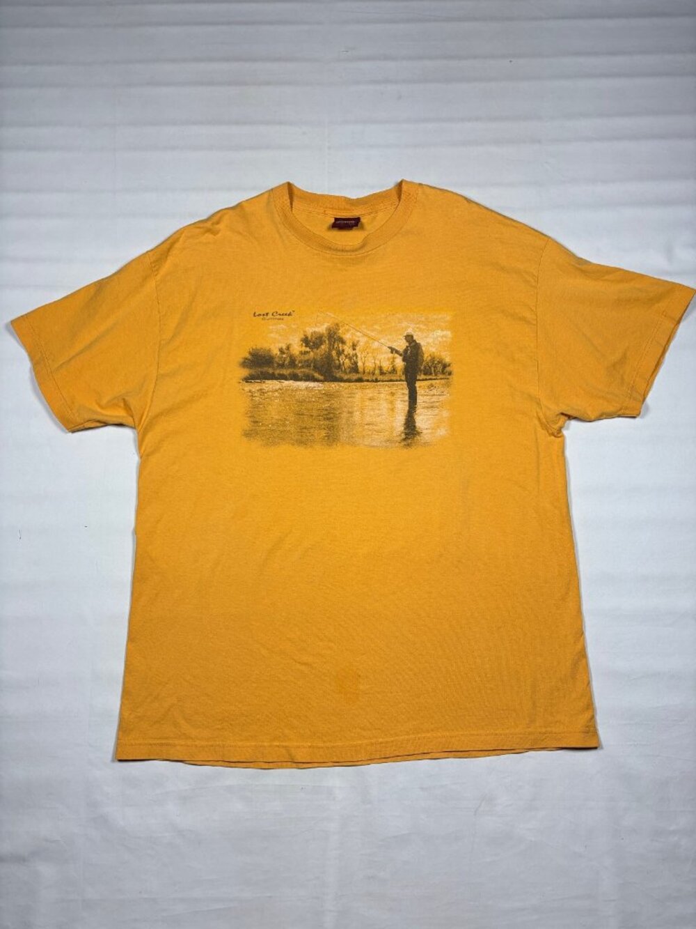 Vintage 90s Lost Creek Outfitters Fly Fishing T-Shirt Men's 2XL Yellow Y2K Tee